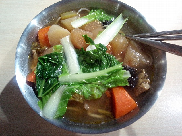 五行蔬菜麺（ウ―シンシューツァイミェン）
